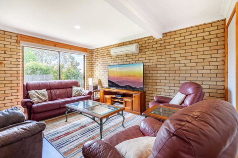 Fingal Snow Vinces Place 108 Gippsland Street - Tourism TAS 1