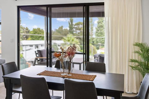First-Class Townhouse W Free Parking And Wi-Fi - Hobart Tourism 1
