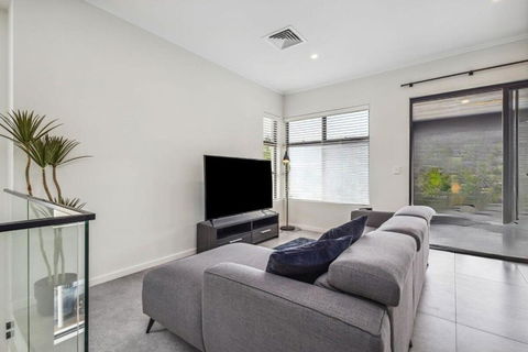 First-Class Townhouse W Free Parking And Wi-Fi - Hobart Tourism 2