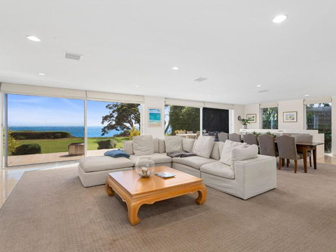 Fishermans Beach Cliff Top - Tourism TAS 4