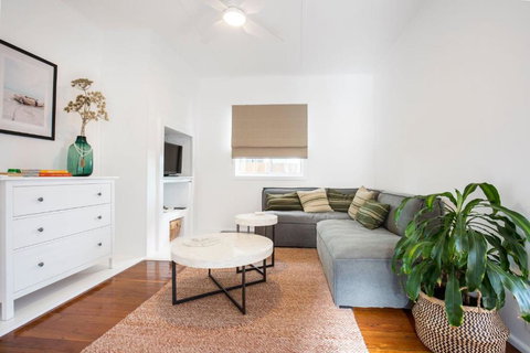 Fishery Road Cottage Pet Friendly 2 Mins Walk To Beach - Tourism TAS 1