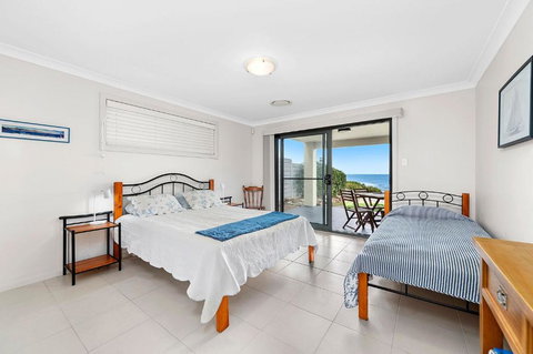 Fishie - 8a Pacific Street Fisherman Bay - Tourism TAS 4