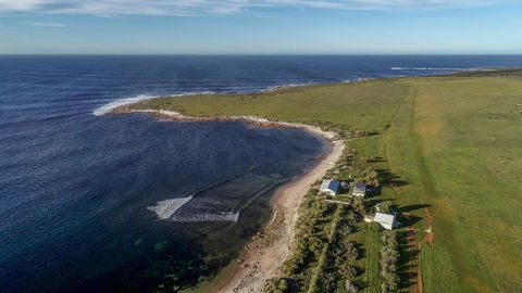 Flinders Island Eco Escape - Tourism TAS 0