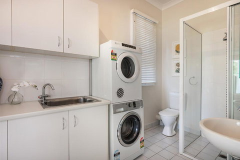 Flora Cottage - Tourism TAS 1