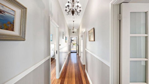 Floreat Pica Tomaree Rd - Tourism TAS 3