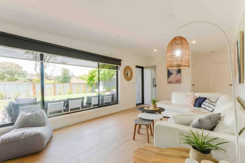 Foam St Serenity - Tourism TAS 1