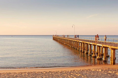 Foreshore Retreat - Beachside Convenience For Groups - Tourism TAS 3