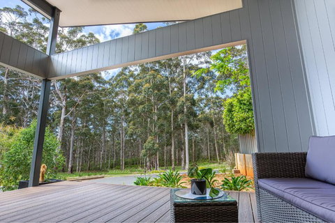 Forest Getaway - Walk To Margaret River Town - NEW - Tourism TAS 3