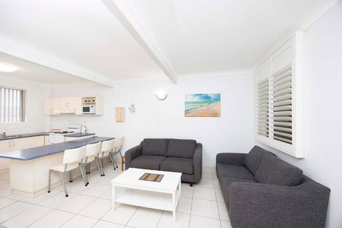 Forster Lodge 18 - Tourism TAS 3