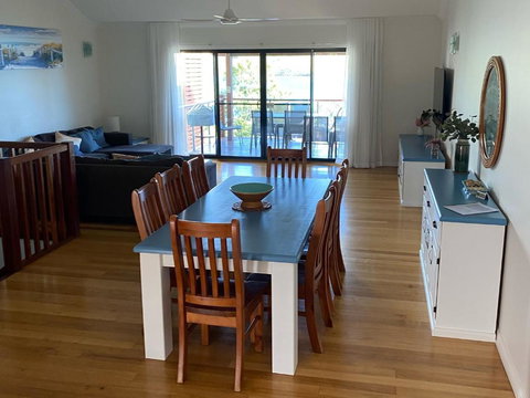 Family Island Dream Escape At Compass Point 10 Hamilton Island, 3BR Villa With Buggy - Tourism TAS 4
