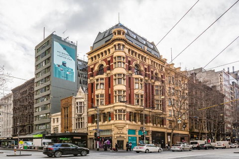 Fabulous Collins Street Luxury 2 BR Apartment - Hobart Tourism 0