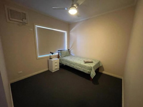 Four Bedroom House On Masters South Hedland - Tourism TAS 3