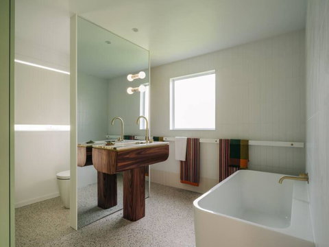 Frankie Beach House - Tourism TAS 4