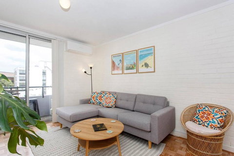 Freo Cosy Corner Family Budget - Tourism TAS 0