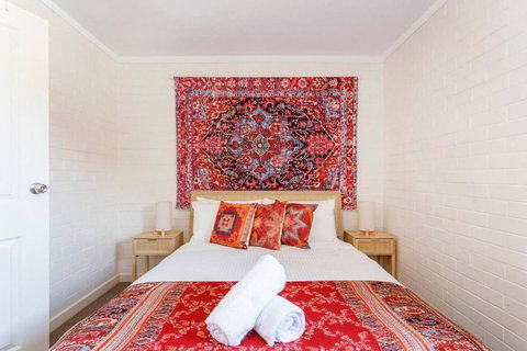 Freo Cosy Corner Family Budget - Tourism TAS 4