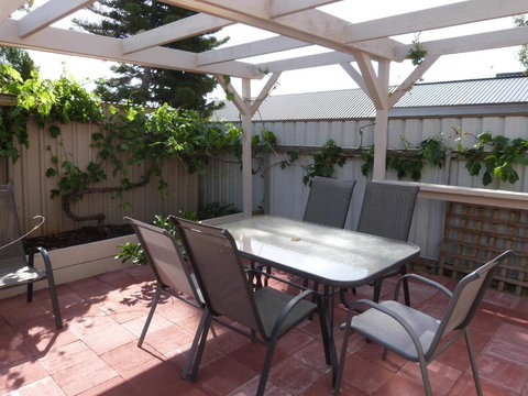 Fullarton Motor Lodge - Tourism TAS 1