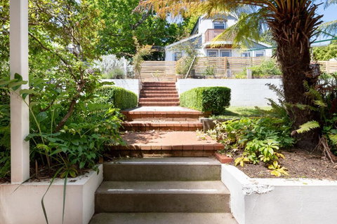 Fun For The Whole Family - Tourism TAS 0