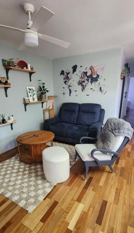 Funky Vibes 2 Bedroom Gem - Tourism TAS 0