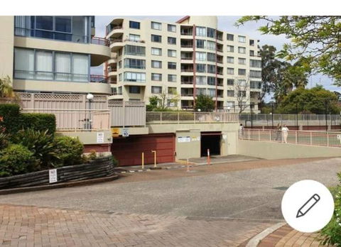 Furnished 3b/r Unit For Rent With Tennis Courts, Jaccuzi And Pool - Tourism TAS 1