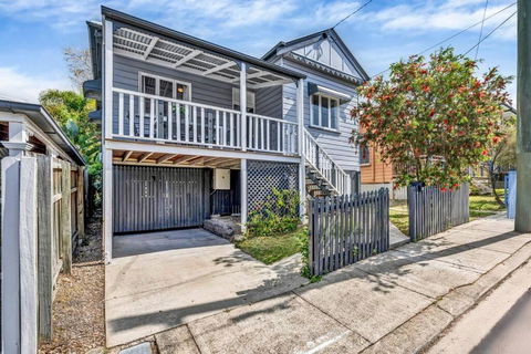 Gabba Central 2 Separate Homes 1 Block 6 Bdrms - Hobart Tourism 0