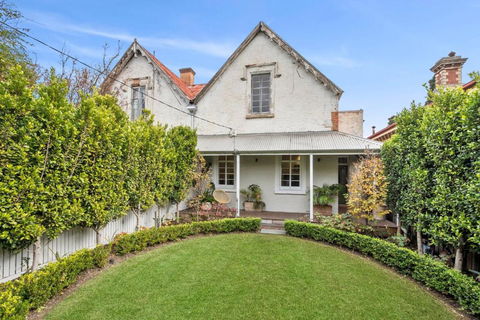 Gable House Geelong - Hobart Tourism 0