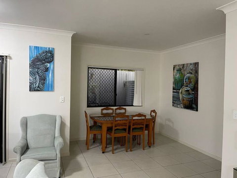 Georgina Townhouse - Tourism TAS 3