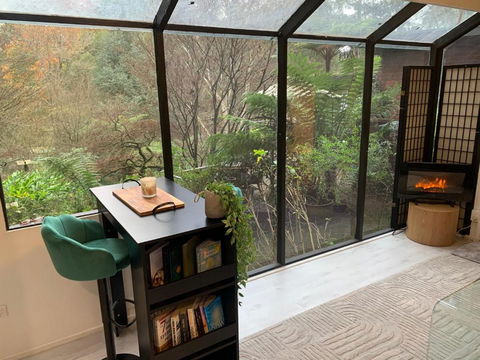 Green Forrest Cottage - Hobart Tourism 4