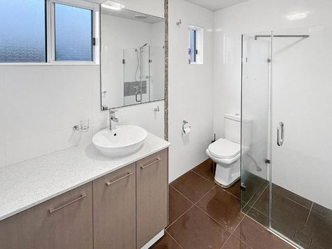 H2O Holiday Apartments - Unit 10 - Tourism TAS 1