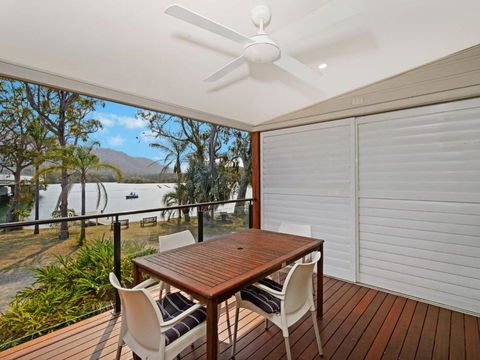 H2O Holiday Apartments Unit 13 - Tourism TAS 3