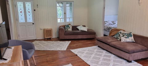 Harris Cottage - Hobart Tourism 2