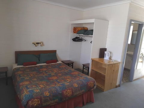 Hawker Outback Motel - Tourism TAS 2