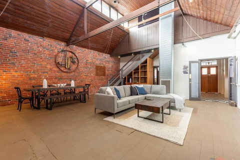 Historical Building Dating Back To 1900 - Tourism TAS 3