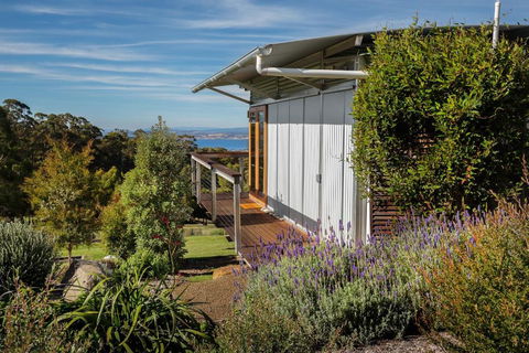 Hobart Hideaway Pods - Hobart Tourism 2