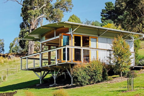 Hobart Hideaway Pods - Hobart Tourism 1