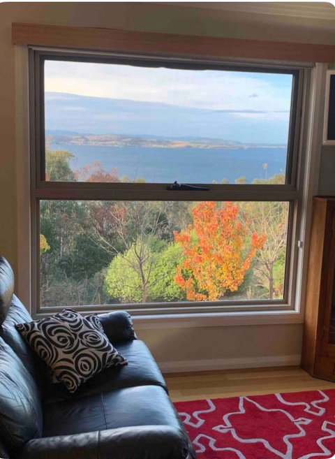 Hobart Ocean View - Tourism TAS 3