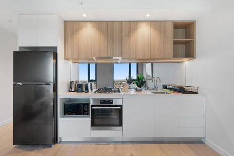 Inner City 2-Bed With Pool, BBQ & Gym - Tourism TAS 1