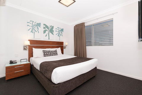 Hotel Chino - Hobart Tourism 1