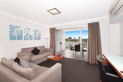 Hotel Chino - Hobart Tourism 3