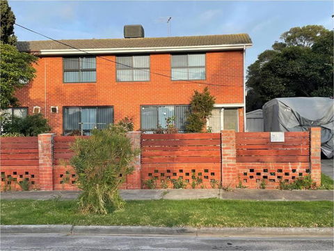 Home In Laverton 19 Minutes To Melbourne CBD - Hobart Tourism 0