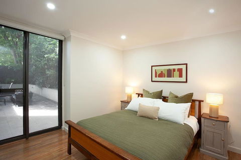 Huge 3 Bed Camperdown Garden Apt W Parking Aircon - Hobart Tourism 2