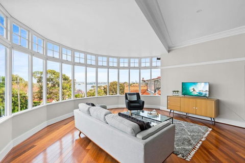 Huge Harbour View Apartment In Historic Home - Hobart Tourism 1