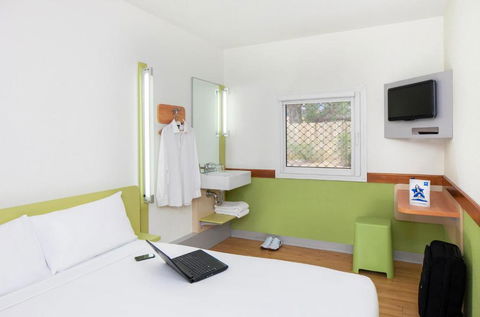Ibis Budget - Melbourne Airport - Tourism TAS 0