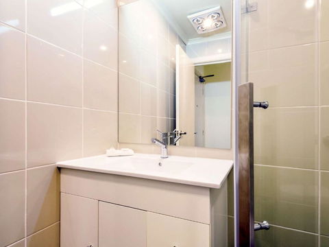 Ibis Styles Kingsgate Hotel - Tourism TAS 1