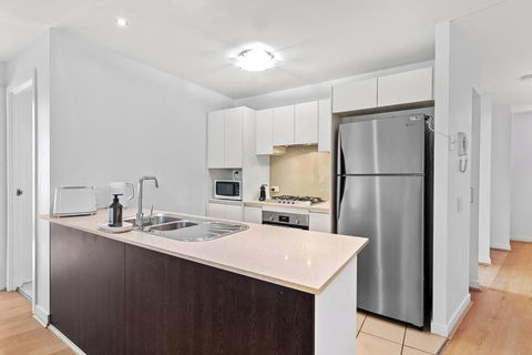 Inner City Action 3Bed 2Bath 1Car 3Balconies - Tourism TAS 2
