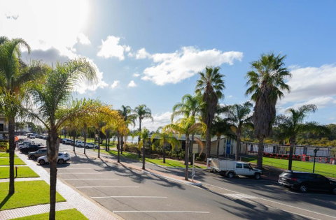 Hotel Renmark - Tourism TAS 1