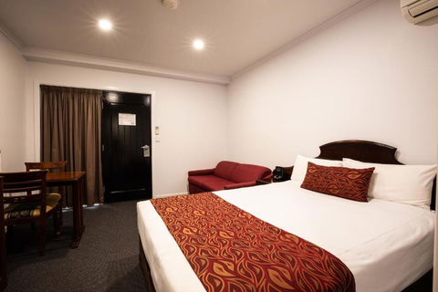 Hotel Settlers - Hobart Tourism 3