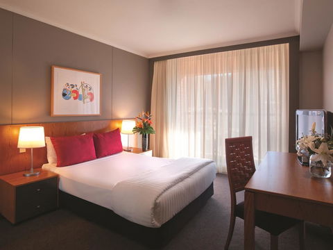 Adina Apartment Hotel Sydney Town Hall - Hobart Tourism 2