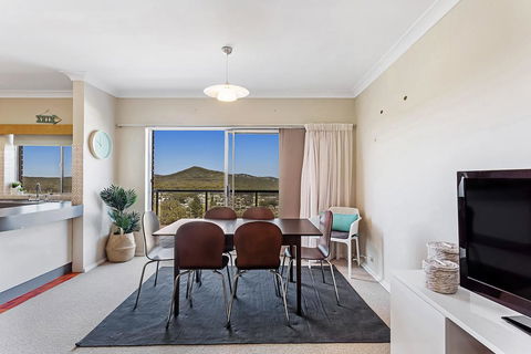 Adriana 10 - Shoal Bay - Hobart Tourism 1