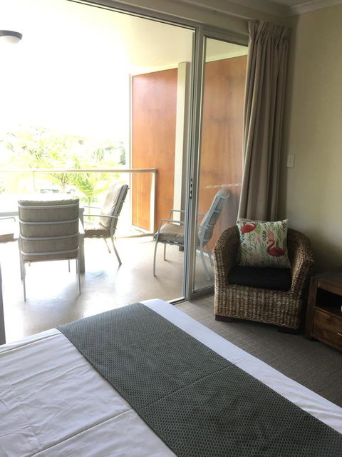 Airlie Central Apartments - Hobart Tourism 3