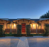 Airport Tourist Village Melbourne - Tourism TAS